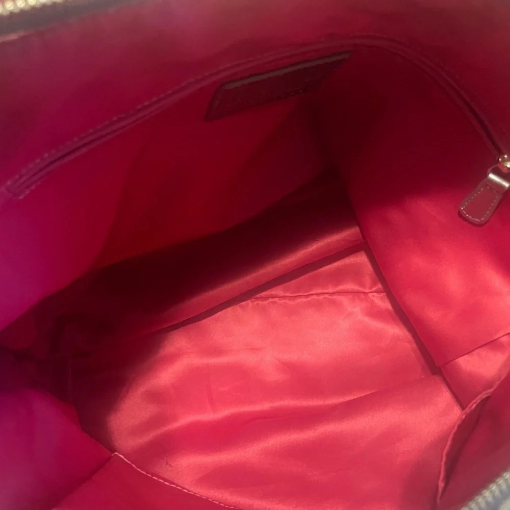 Coach Poppy Signature C Gray - GUC - Picture 10 of 11